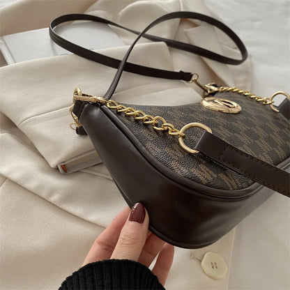 Victoria Classic Shoulder Bag
