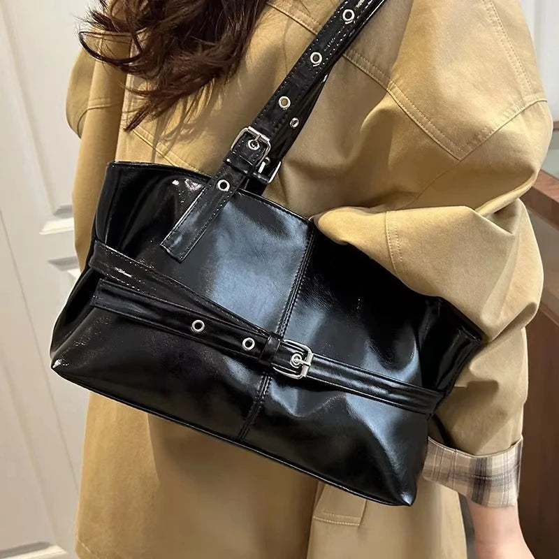 Olivia Luxe Shoulder Bag