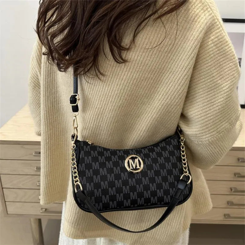 Victoria Classic Shoulder Bag