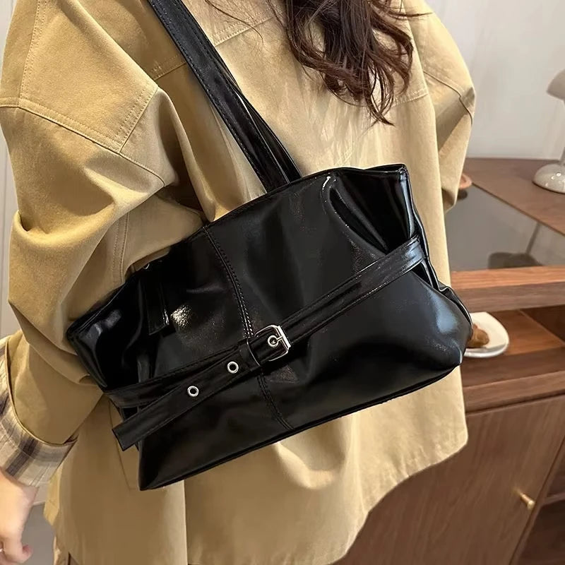 Olivia Luxe Shoulder Bag