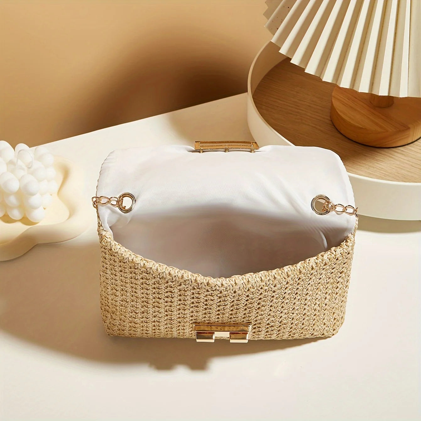 Women’s Woven Straw Crossbody Bag – Handmade Summer Shoulder Purse with Lock Closure