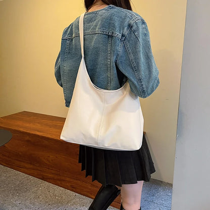 Amelia Classic Tote Bag