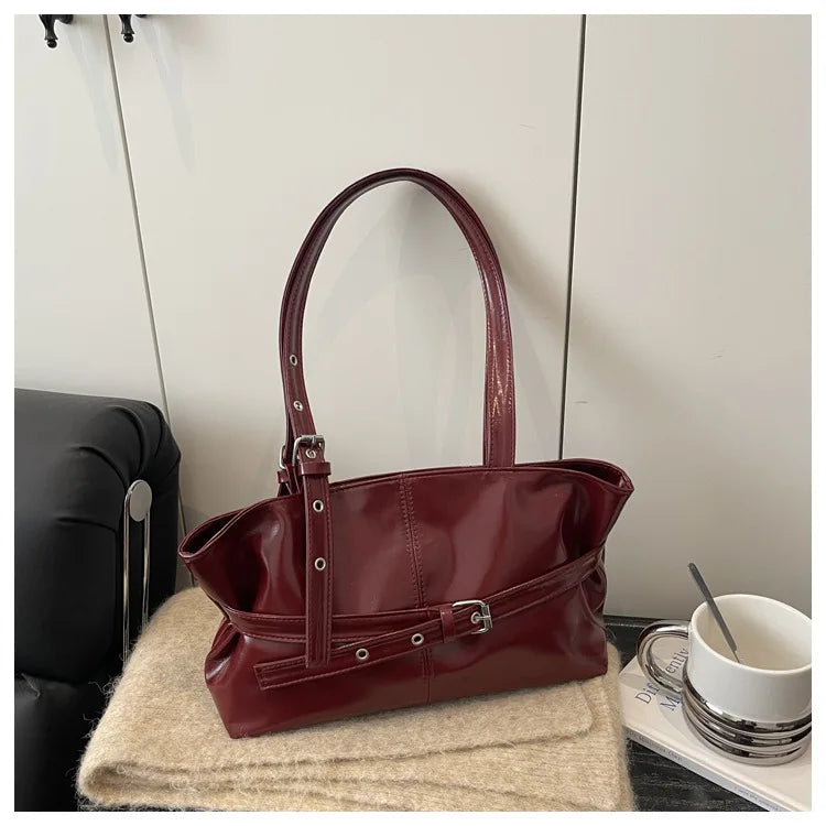 Olivia Luxe Shoulder Bag